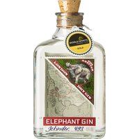 Der Elephant Gin wird handwerklich hergestellt und ist durch afrikanische Aromen inspiriert: Neben den klassischen Gewürzen wie Wachholder und Orangenzesten werden zu seiner Herstellung auch afrikanische Botanicals wie Kassia-Rinde