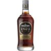 Die Geschichte des Angostura Rum 1824 beginnt mit der Gründung des Unternehmens durch Dr. Johann G.B. Siegert im Jahr 1824. Dieser Premium-Rum aus Trinidad und Tobago bietet ein komplexes Duftprofil mit Noten von Leder