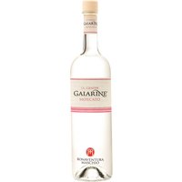 Mit einem auffallend fruchtigen Bouquet präsentiert sich dieser 6 Monate gereifte Grappa di Moscato. Im Geschmack ist er intensiv