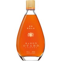 In den dunklen Kellern des ehrwürdigen Schlosses mit dem bezeichnenden Namen Cognac reifen die feinsten Branntweine der traditionsreichen Brennerei Otard. Der Baron Otard XO Gold ist einer davon. Er strahlt bernsteinfarben mit rötlichen Reflexen im Glas. Frische Haselnüsse und Honig zeigen sich gemeinsam mit Pflaumen und einem Hauch von Veilchen in der Aromatik. Wunderbar rund
