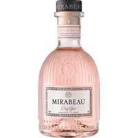 Ein Gin mit der Leichtigkeit eines Provence-Rosés! Gewonnen wurde das Destillat aus dem duftenden Traubenalkohol eines klassisch erzeugten Rosés. Hinzu kommt eine Fülle an Aromen und Pflanzen der Provence wie Zitrus und Koriander
