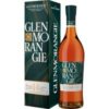 Die 1843 gegründete schottische Destillerie Glenmorangie rühmt sich wegen ihrer hohen Brennblasen besonders weiche und geschmeidige Whiskys herzustellen. Der Quinta Ruban 14 Years Old Port Cask Finish zeichnet sich durch ein fruchtiges Bouquet aus