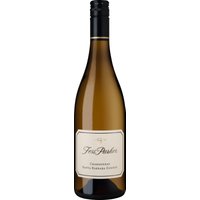 Der Fess Parker Chardonnay aus dem kalifornischen Santa Barbara County strahlt im Glas mit der Sonne seiner Heimat um die Wette. Die Nase wird von animierenden