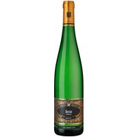 Oberhalb der Bernkasteler Altstadt liegt einer der berühmtesten Weinberge der Welt. Die VDP Große Lage Doctor mit ihren fruchtbaren Verwitterungsböden aus blauem Devonschiefer. Für die Trauben der Riesling Spätlese vom Weingut Wegeler nicht nur Heimat