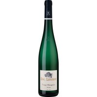 Die Lage Ürziger Würzgarten an der Mosel steht mit ihrem roten Vulkan- und Schieferboden für einzigartige Weine mit ausdrucksstarkem Lagencharakter. Die wurzelechten Reben