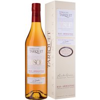 Die 1912 gegründete Domaine Tariquet hat ihren Sitz im Bas-Armagnac. Aus dem von Lehm- und Sandböden geprägten Teil der Gascogne stammen die besten Armagnacs überhaupt. Mindestens sieben Jahre reifen die Weinbrände für diesen VSOP in Eichenfässern. Dadurch präsentiert er sich leuchtend bernsteinfarben. Vollmundig und weich am Gaumen