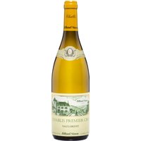 Der Domaine Billaud-Simon Chablis Vaulorent 2021 präsentiert sich brillant und klar mit grün schimmernden Reflexionen. Seine komplexe Nase bietet zarte Birnenaromen