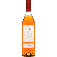 Der Armagnac Domaine Tariquet XO zeigt sich in einer faszinierenden Bernsteinfarbe und entfaltet ein kräftiges Bouquet. Aromen getrockneter Früchte und Quittengelee