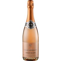 Tief in den Tälern der Loire bringt Chapin Landais mit dem Louis Vernant Crémant de Loire Rosé Brut das Wesen der Region in jeden Schluck. Der Schaumwein offenbart ein verführerisches Bukett von roten Johannisbeeren und saftigen Weinbergpfirsichen