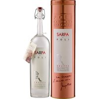 Die Grappa Sarpa di Poli aus dem Hause Poli Distillerie überzeugt mit einer atemberaubenden Aromatik. In der Nase dominieren grasige
