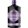 Hendrick's Gin unterscheidet sich seit jeher von anderen Gin-Sorten. Allein das Destillieren in zwei unterschiedlichen Brennblasen sorgt für einen besonders weichen Gin. Dieser bildet auch die Grundlage für den Grand Cabaret. Angeregt durch ein französisches Getränk aus dem 17. Jahrhundert wird diese Sonderedition mit Aromen süßer Steinfrüchte und Kräuter bereichert. Ein exzellent destillierter Gin