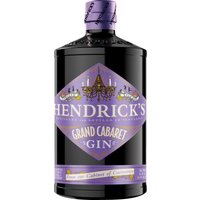 Hendrick's Gin unterscheidet sich seit jeher von anderen Gin-Sorten. Allein das Destillieren in zwei unterschiedlichen Brennblasen sorgt für einen besonders weichen Gin. Dieser bildet auch die Grundlage für den Grand Cabaret. Angeregt durch ein französisches Getränk aus dem 17. Jahrhundert wird diese Sonderedition mit Aromen süßer Steinfrüchte und Kräuter bereichert. Ein exzellent destillierter Gin