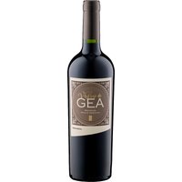 Der Vástago de Gea Bonarda aus dem Jahr 2021 zeigt im Glas ein tiefes Violett. Die Aromen sind komplex und harmonisch