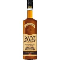 SAINT JAMES Royal Ambré hat die Fülle eines dunklen Rums und die Frische eines reinen weißen Rums aus Zuckerrohr. In riesigen Eichenfässern