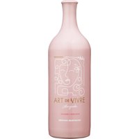 Der neue Art de Vivre Rosé präsentiert sich mit einer dezent glänzenden rosa Farbe. Der Rosé überzeugt durch aromatische Noten roter Beeren