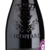 Ein Gigondas wie er im Buche steht: Parker-Liebling Philippe Cambie präsentiert einen Wein mit strahlender Frucht und einnehmender Würze.