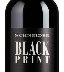 Top-Rotwein aus Deutschland muss nicht immer Spätburgunder heißen. Das beweist Markus Schneider nicht zuletzt mit seinem kraftvoll-fruchtigen Black Print - in der 1