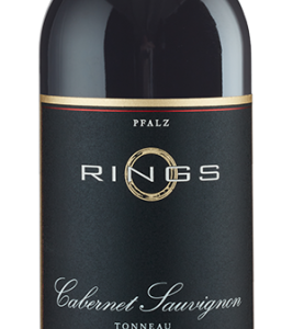 Dieser streng limitierte Cabernet Sauvignon stammt aus der heißesten Lage des VDP-Weinguts Rings