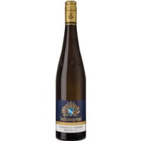 Das Ziel des Juliusspitals fränkische Weinpersönlichkeiten auf die Flasche zu bringen ist mit diesem Riesling auf ganzer Linie erfüllt! Der Wein gärt spontan und wird anschließend auf der Vollhefe im Stahltank ausgebaut. Im Geschmack zeigt er sich ebenfalls hefebetont: Elegante Noten von frischem Hefezopf schmeicheln Nase und Gaumen. Dazu gesellen sich frische Töne von Mandarine und Orangenblüte. Ein wunderbarer Wein zum Essen oder solo genießen.