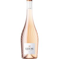 Der Domaine de Léos Cuvée Augusta Rosé Bio Jahrgang 2023 strahlt in einem zarten Lachsrosa und entfaltet im Bouquet das lebhafte Aroma von frischen Erdbeeren und Himbeeren