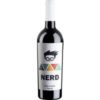 Ferro13 Nerd Nero d'Avola ist ein charakterstarker Rotwein aus Sizilien. Der Jahrgang 2021 besticht durch intensive florale Noten