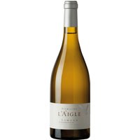 Der Domaine de l'Aigle Chardonnay aus dem Jahr 2023 ist ein bemerkenswerter Weißwein aus dem Languedoc-Roussillon. In der Herkunftsbezeichnung Limoux AOP angebaut