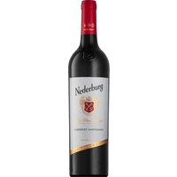 Mit seiner tiefroten Farbe zeigt sich der Nederburg The Winemasters Cabernet Sauvignon bereits eindrucksvoll im Glas. Das Bouquet entfaltet komplexe Aromen von roten und dunklen Früchten