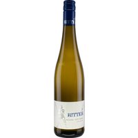 Der 2023 Ritter Weisser Riesling Alte Reben vom Weingut Ritter besticht durch seine eindrucksvolle Reintönigkeit