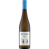 Dies ist ein angenehm leichter Pfälzer Riesling vom Weingut Metzger wie aus dem Bilderbuch. Der knackige und schlanke Körper verbindet sich mit exotischer Frucht. Überraschend fein