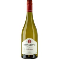 Ironstone Chardonnay 2022 beeindruckt mit erfrischenden Aromen von grünen Äpfeln