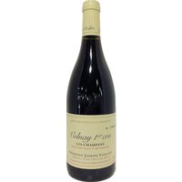 Die tief rubinrote Farbe des Domaine Joseph Voillot Volnay "Les Champans" 2022 leuchtet im Glas und vermittelt Eleganz und Tiefe. Das Bouquet ist intensiv