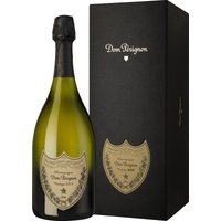 Dom Pérignon ist exquisit. Sein vielschichtiges Bouquet entfaltet sich zunächst mit Noten von Guave und Grapefruit