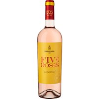 Five Roses Rosato vom alteingesessenen Weingut Leone de Castris wird seit 1943 hergestellt und ist der erste in Flaschen abgefüllte Roséwein Italiens. Der Klassiker aus Apulien erstrahlt in tiefem Kirschrot und duftet herrlich nach Kirschen und Waldbeeren. Am Gaumen samtig-fruchtig