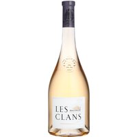 Der Les Clans aus dem Château d'Esclans gehört zu den großen Rosés Frankreichs. Sacha Lichine hat mit seinen Weinen den Provence-Rosé neu definiert. Diese Cuvée aus Grenache und ein wenig Vermentino wirkt großzügig und komplex