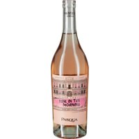 In den sonnigen Hügeln Venetiens offenbart der Pasqua Black Label Rosé Nine in the Morning aus dem Jahr 2022 seine ganze Pracht. Als Roséwein aus dem Haus Il Quercetto di Pasquale Concetta reflektiert er die Fähigkeit seiner Hersteller und besticht durch eine Palette von nuancierten Aromen. Dieser Wein präsentiert sich frisch und lässt die natürlichen Aromen uneingeschränkt zur Geltung kommen. Dabei enthüllt sein Charakter eine harmonische Verbindung aus floralen und fruchtigen Noten