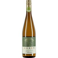 Jahrgang 2021 charakterisiert diesen Emiliana Adobe Gewürztraminer Reserva Bio. Aus dem Anbaugebiet Valle del Rapel in der fruchtbaren Region Valle Central in Chile