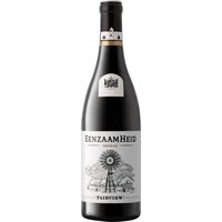 Dunkles Rot im Glas und ein intensives Bouquet kennzeichnen diesen Shiraz aus Paarl. Aromen von Pflaumen