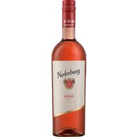 Seit 1791 kultiviert das Weingut Nederburg im Western Cape edle Weine und genießt bei Weinliebhabern einen hervorragenden Ruf. Der Nederburg Varietals Rosé von 2023 besticht durch eine kraftvolle Fruchtaromatik von Himbeeren