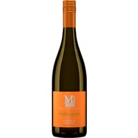 Der Haltinger Winzer Masterpiece Weissburgunder QbA 2023 präsentiert sich in einem zarten Sandbeige mit goldenen Reflexen. Seine delikate Nase verführt mit Aromen von Pfirsich und einem Hauch von Kastanien. Am Gaumen entfaltet der Wein eine saftige Textur mit Noten von Mirabelle
