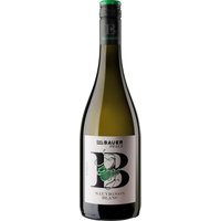 Knackig und fruchtig präsentiert sich dieser Sauvignon Blanc aus der Pfalz mit einem Bukett von Stachelbeeren