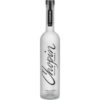 Vodka-Liebhaber schätzen den Chopin Potato Vodka aus Polen aufgrund seiner Eleganz und Ausgewogenheit. Das cremig-erdige Mundgefühl und die klaren Noten von grünem Apfel und Vanille in der Nase sind besonders ansprechend. Am Gaumen entfaltet sich eine feine Kartoffelnote