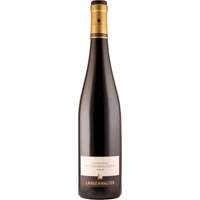 Der Weisenheim auf dem Kalkstein Spätburgunder vom Weingut Langenwalter aus der Pfalz präsentiert in der Nase ein facettenreiches Bouquet von Cassis