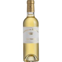 Mit seiner hellgoldenen Farbe zieht der Carmes de Rieussec 2019 sofort die Aufmerksamkeit auf sich. Der Sauternes aus dem Château Rieussec