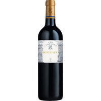 Als Einstieg in die Welt der Bordeaux-Weine der Familie Rothschild bietet der Les Légendes R Pauillac 2020 ein außergewöhnliches Genusserlebnis. In der Nase entfalten sich feine Noten von Zedernholz und roten Beeren