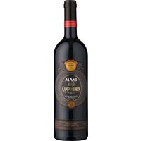 Der Masi Brolo Campofiorin Oro Rosso 2019 vereint das Ripasso-Verfahren mit moderner Weinbereitungskunst. Hergestellt aus den Trauben Corvina