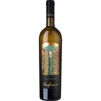 28 Weinbauern gründeten 1960 das Weingut Schreckbichl. Heute ist es eine Genossenschaft mit rund 300 Mitgliedern