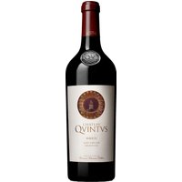 Château Quintus ist das fünfte Mitglied der Familie der großen Weine von Domaine Clarence Dillon. Die auf Frucht basierenden Weine von Quintus sind Ausdruck des außergewöhnlichen ton- und kalkhaltigen Terroirs von Saint-Emilion. Finesse