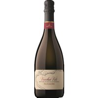 Der Vecchie Viti Valdobbiadene Prosecco Superiore von Ruggeri aus dem Jahr 2023 präsentiert sich in einem zarten Strohgelb und verführt mit einem intensiven Duft nach reifen Äpfeln und Akazienblüten. Am Gaumen entfaltet dieser Prosecco eine harmonische Balance zwischen trockener Frische und anhaltendem Abgang. Die Trauben stammen von bis zu 100 Jahre alten Rebstöcken in der DOCG-Region Valdobbiadene