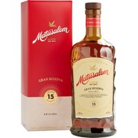 Beim Matusalem Gran Reserva 15 Solera Rum überzeugen sofort die feinen Aromen. Trocken und leicht würzig