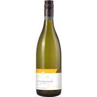Der Achkarrer Winzer Sauvignon Blanc Qualitätswein präsentiert sich in einem strahlenden Hellgelb. Dieser trockene Weißwein aus Baden überzeugt mit einer harmonischen Kombination aus floralen Noten von Heublumen und fruchtigen Aromen wie Stachelbeere
